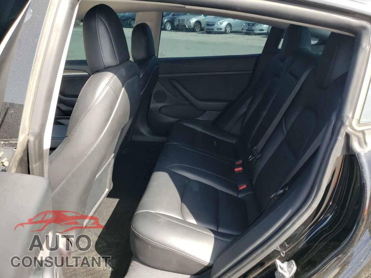 TESLA MODEL 3 2021 - 5YJ3E1EA9MF961614