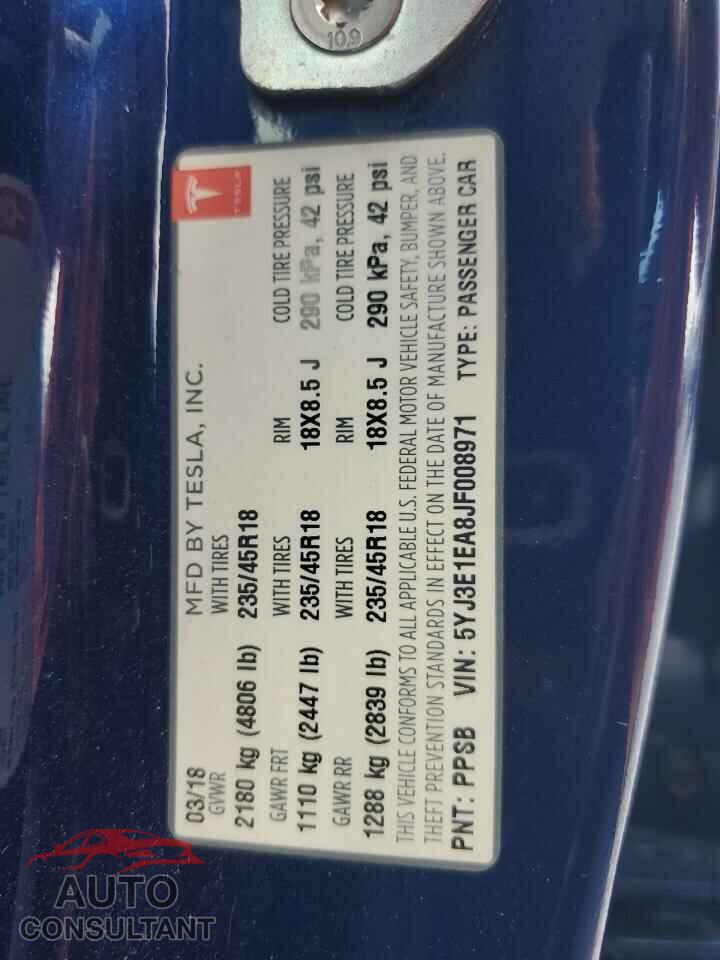 TESLA MODEL 3 2018 - 5YJ3E1EA8JF008971