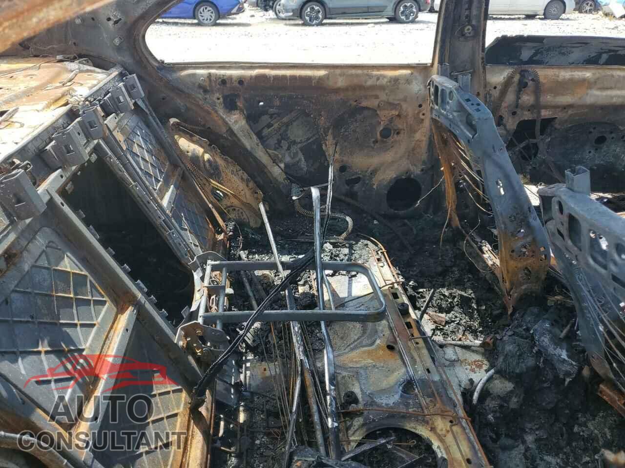 VOLKSWAGEN JETTA 2017 - 3VWDB7AJ8HM374356