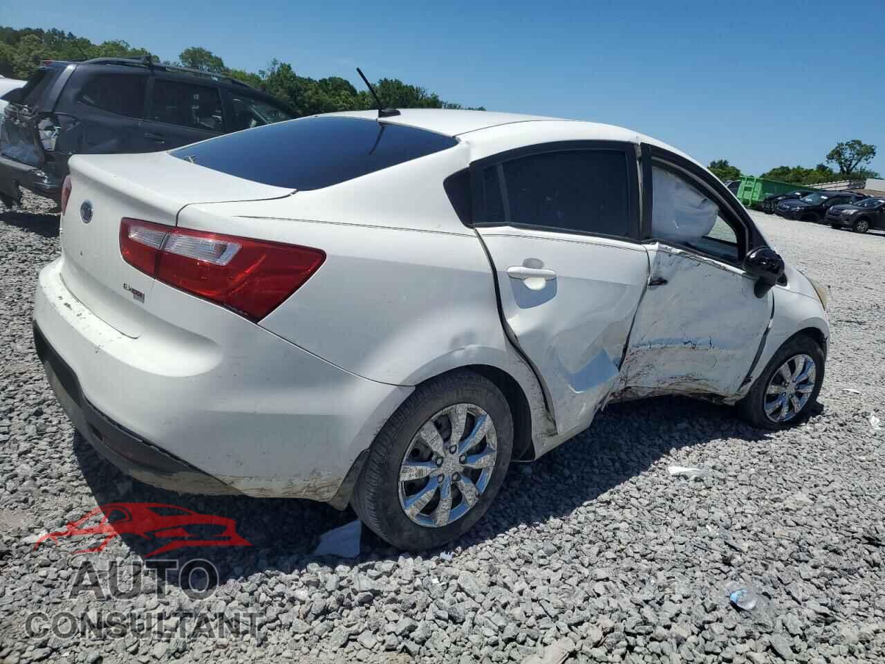 KIA RIO 2013 - KNADN4A31D6130596