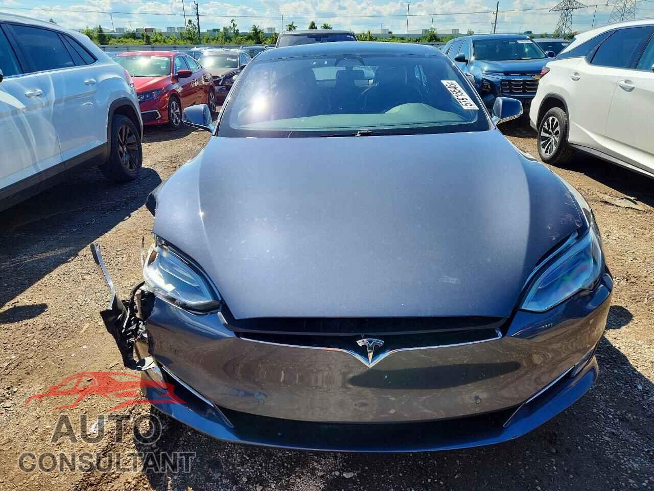 TESLA MODEL S 2020 - 5YJSA1E24LF399846
