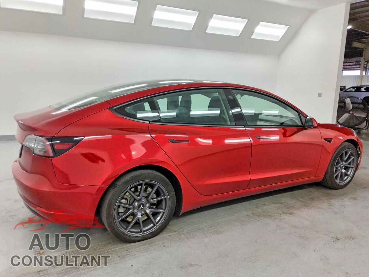TESLA MODEL 3 2022 - 5YJ3E1EA4NF289317