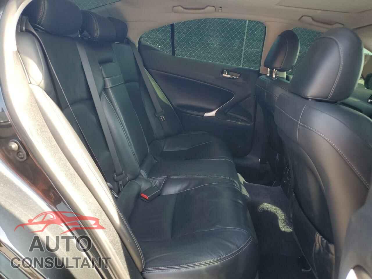 LEXUS IS 2010 - JTHBF5C21A5126629