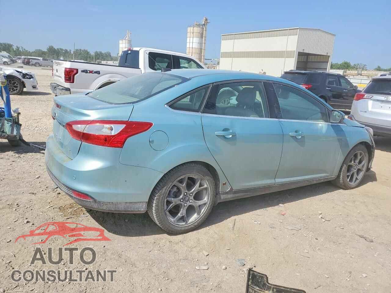 FORD FOCUS 2012 - 1FAHP3H2XCL319128