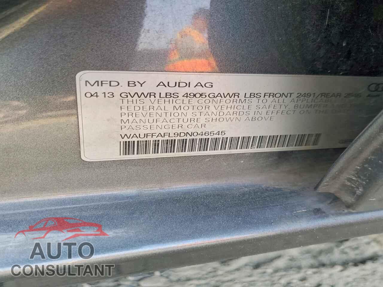 AUDI A4 2013 - WAUFFAFL9DN046545