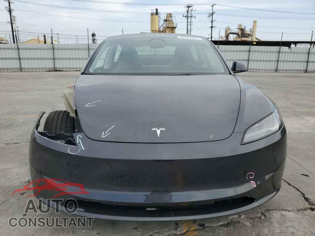 TESLA MODEL 3 2024 - 5YJ3E1EA7RF785010