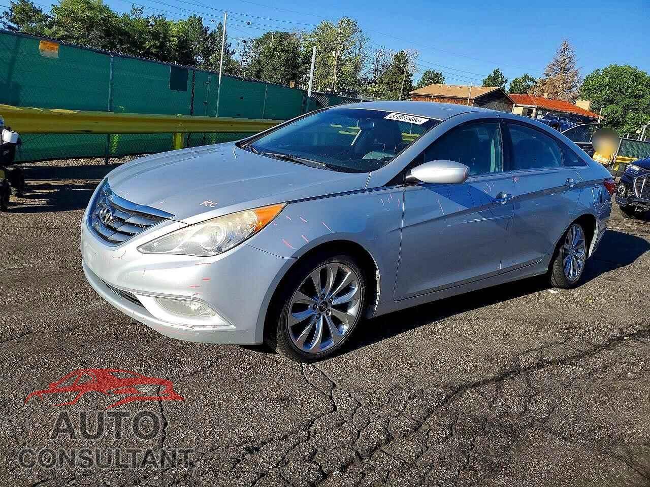 HYUNDAI SONATA 2013 - 5NPEC4AC8DH590020