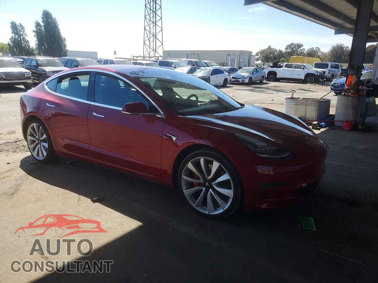 TESLA MODEL 3 2018 - 5YJ3E1EB4JF083742