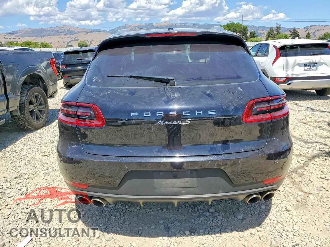 PORSCHE MACAN 2015 - WP1AB2A50FLB72300