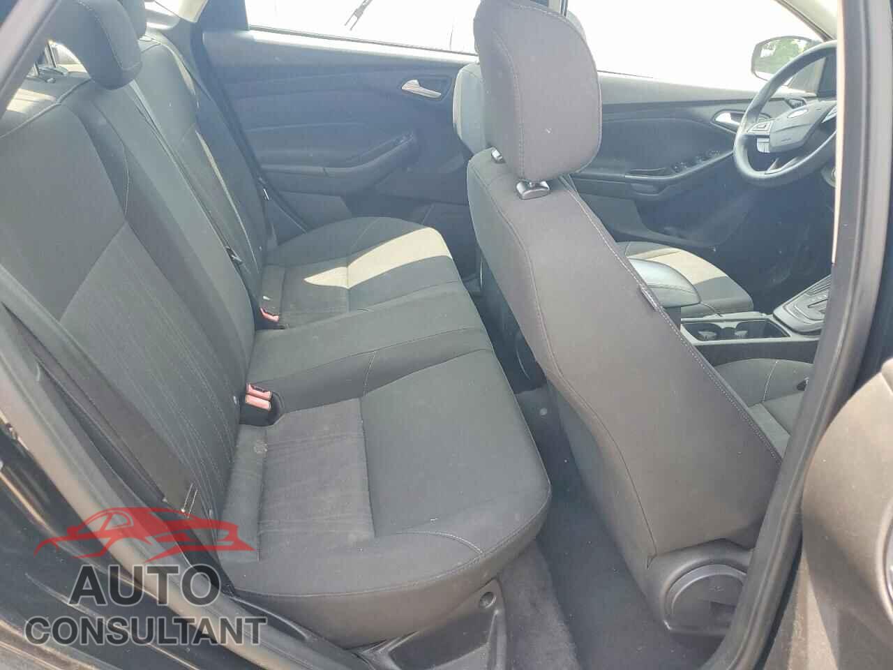 FORD FOCUS 2016 - 1FADP3F28GL202980