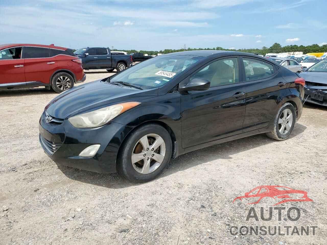 HYUNDAI ELANTRA 2012 - KMHDH4AE7CU395167
