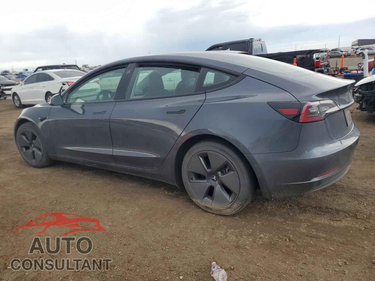 TESLA MODEL 3 2021 - 5YJ3E1EB4MF974411