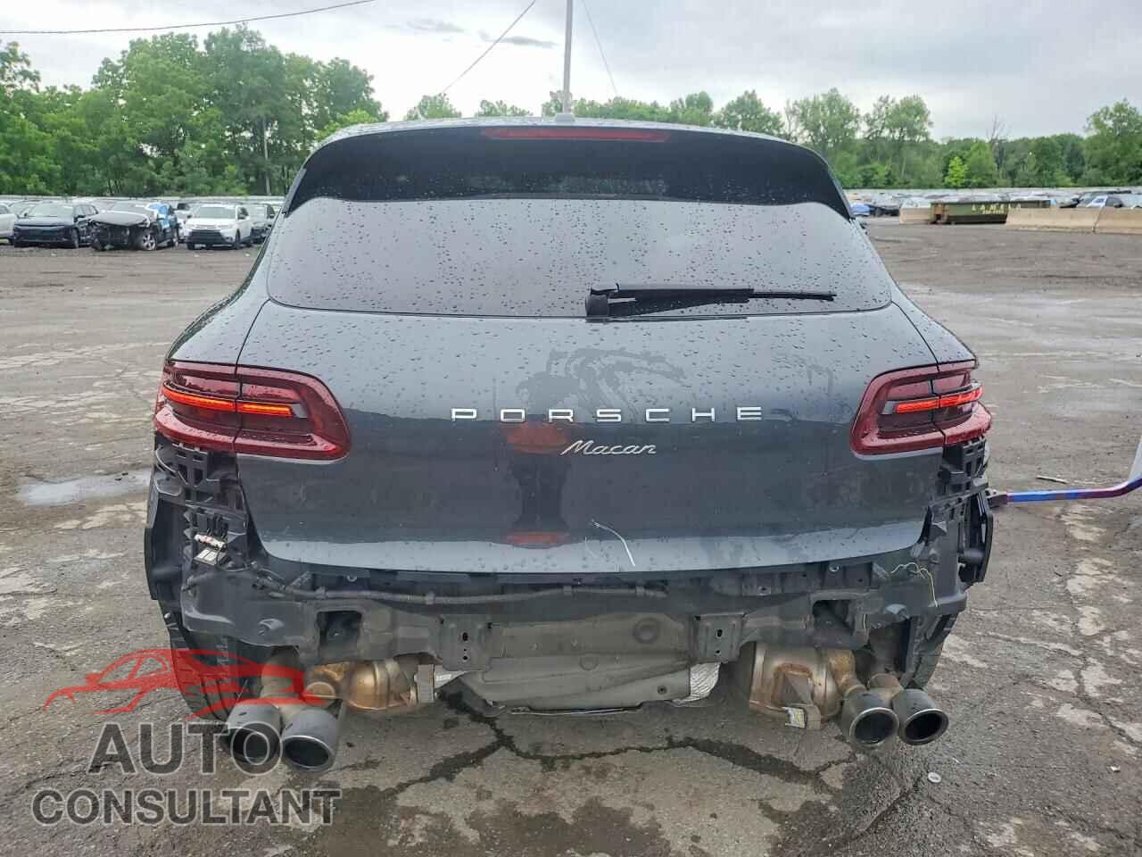 PORSCHE MACAN 2018 - WP1AA2A50JLB20337