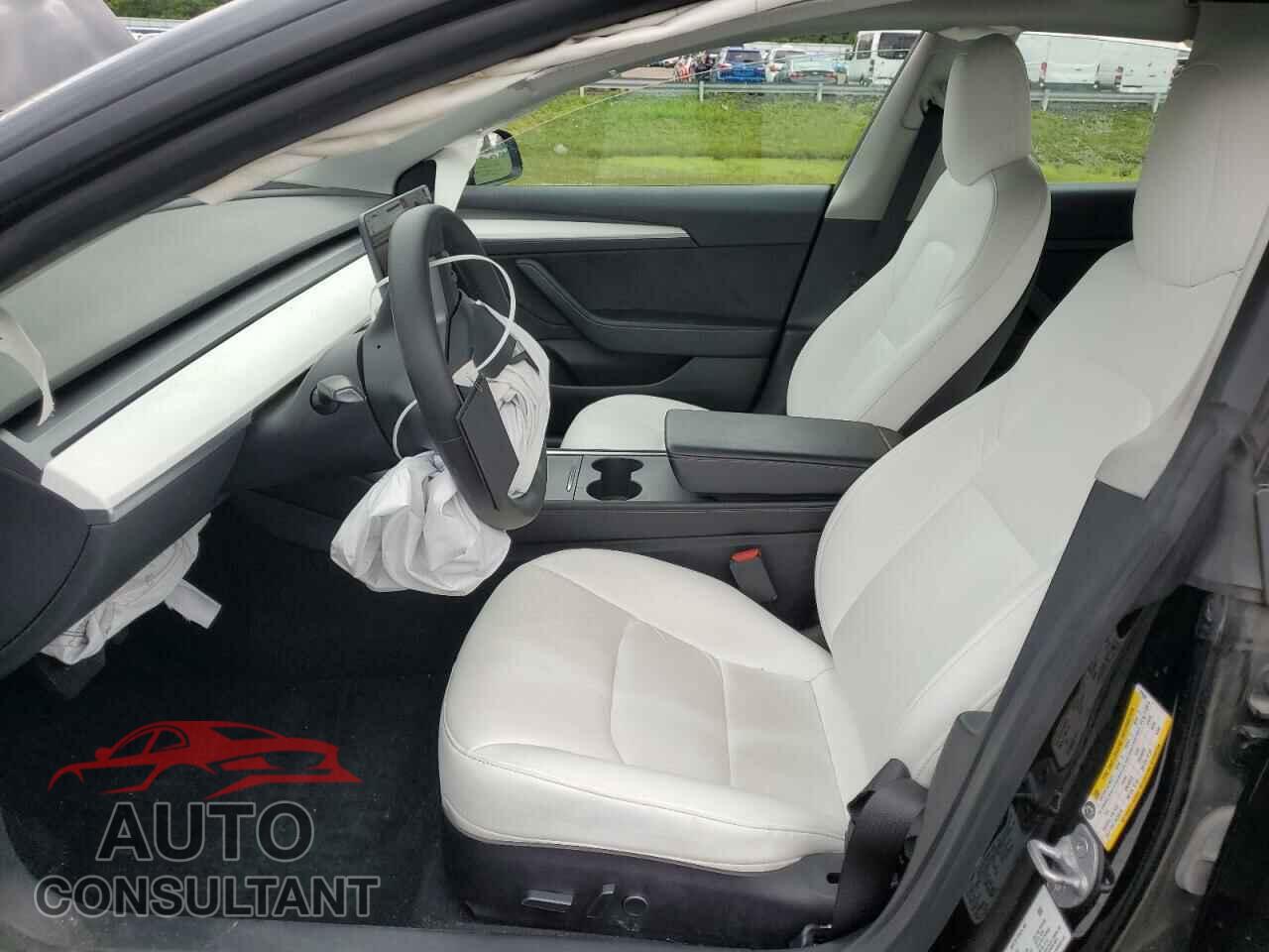 TESLA MODEL 3 2021 - 5YJ3E1EB6MF975642