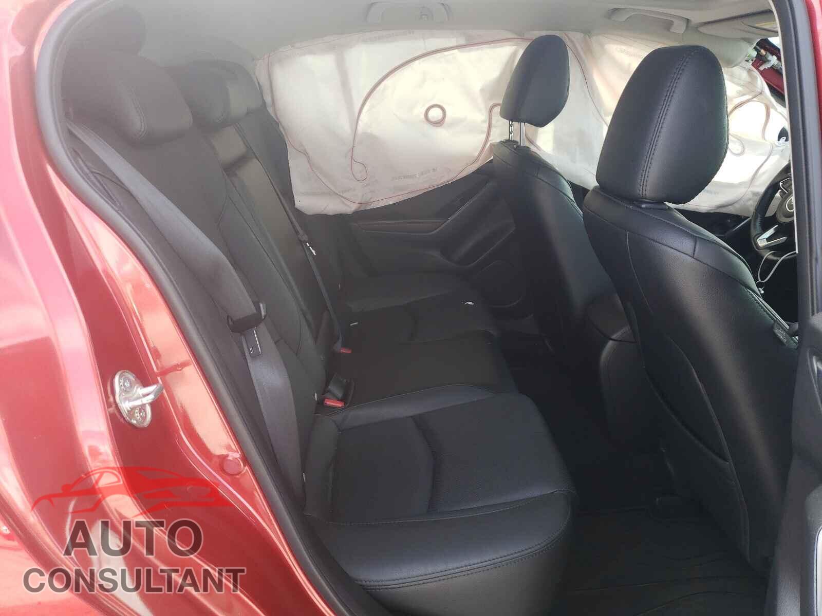 MAZDA 3 2017 - 3MZBN1M39HM137190
