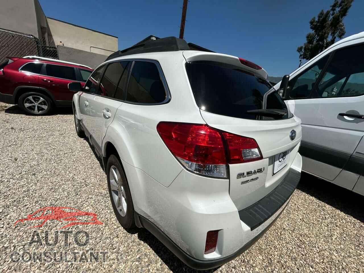 SUBARU OUTBACK 2013 - 4S4BRBCC9D3292800