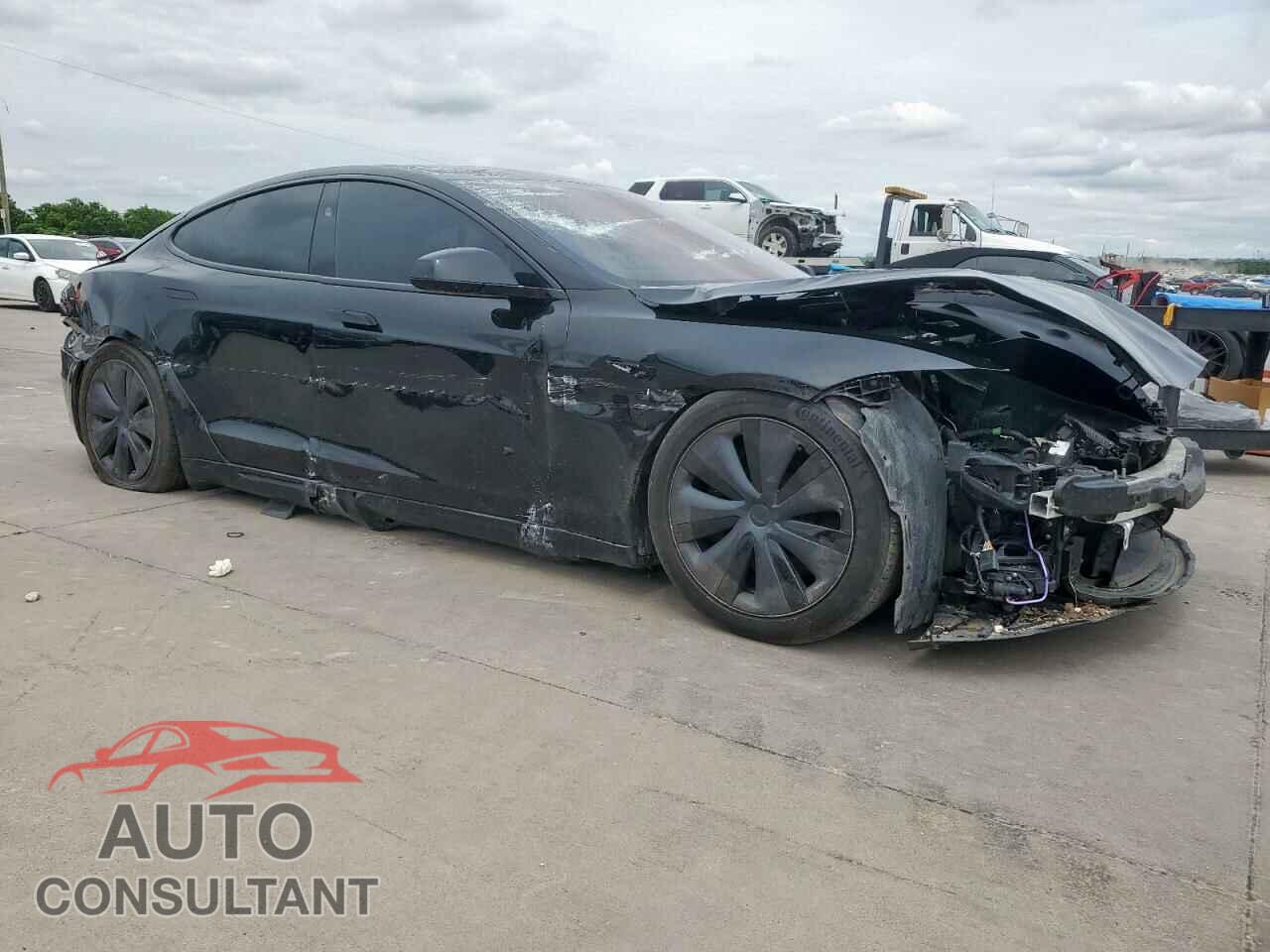 TESLA MODEL S 2023 - 5YJSA1E59PF512318