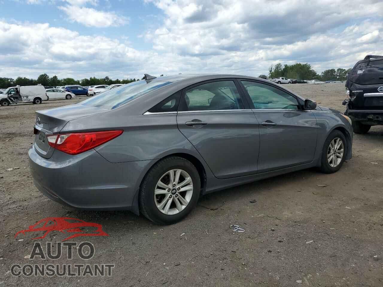 HYUNDAI SONATA 2011 - 5NPEB4AC6BH100903