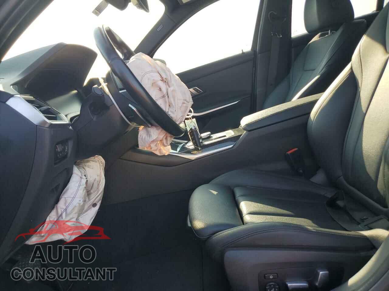 BMW 3 SERIES 2019 - WBA5R7C58KAJ85629
