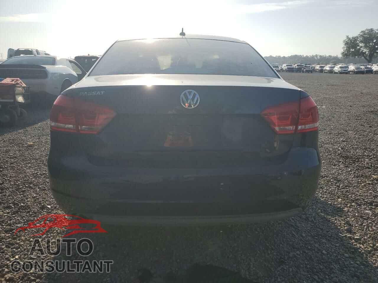 VOLKSWAGEN PASSAT 2012 - 1VWAP7A39CC073014