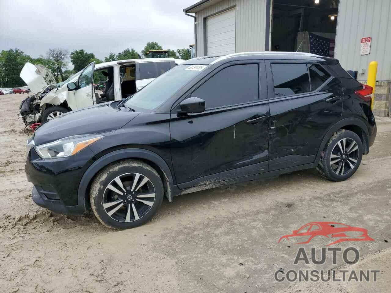 NISSAN KICKS 2018 - 3N1CP5CU2JL544222