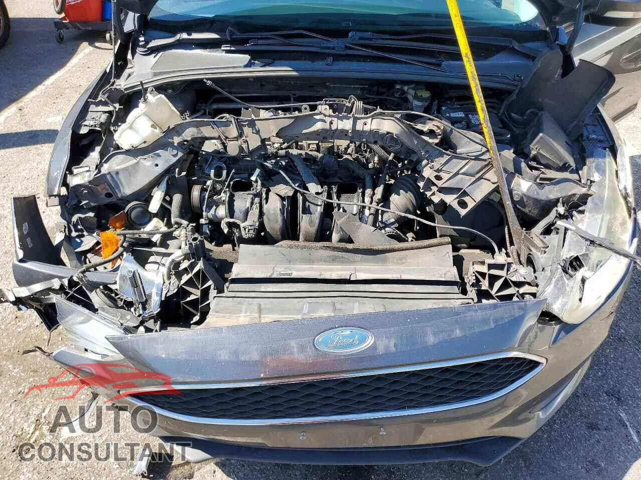 FORD FOCUS 2016 - 1FADP3F21GL319686