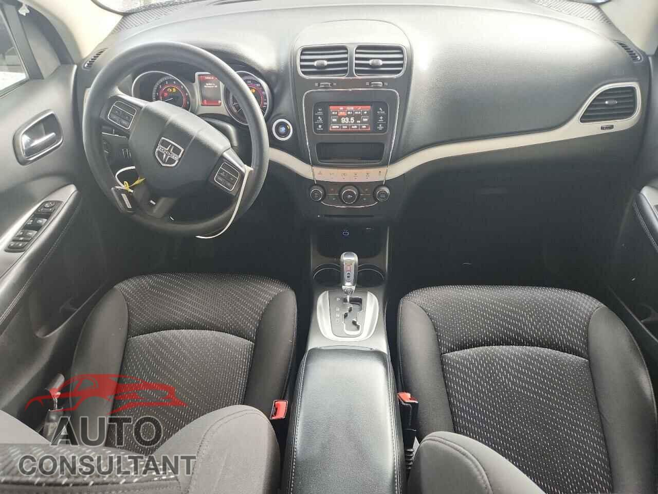 DODGE JOURNEY 2017 - 3C4PDCAB7HT551402