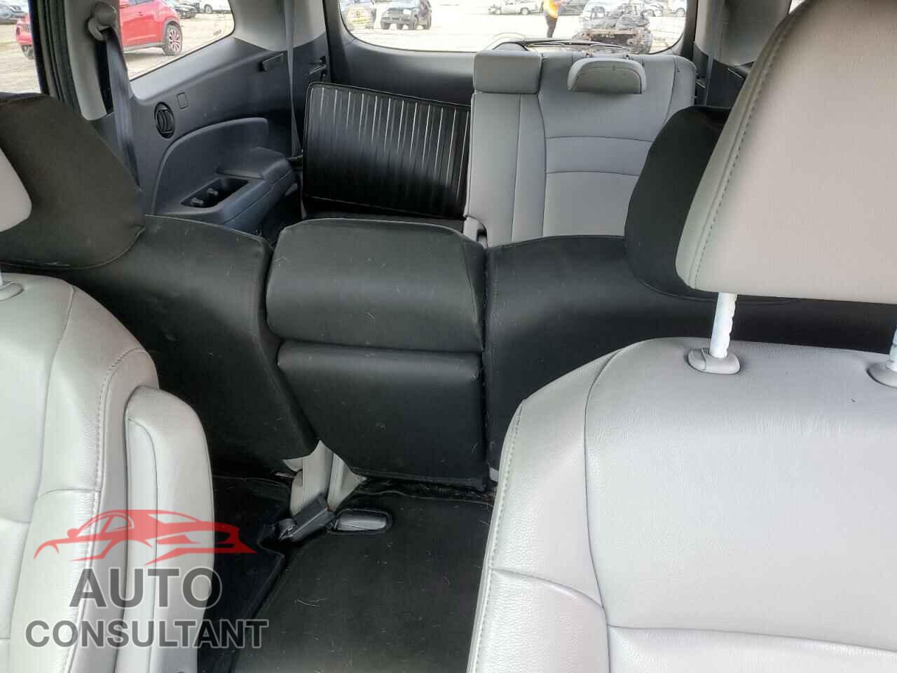 HONDA PILOT 2017 - 5FNYF6H72HB002173