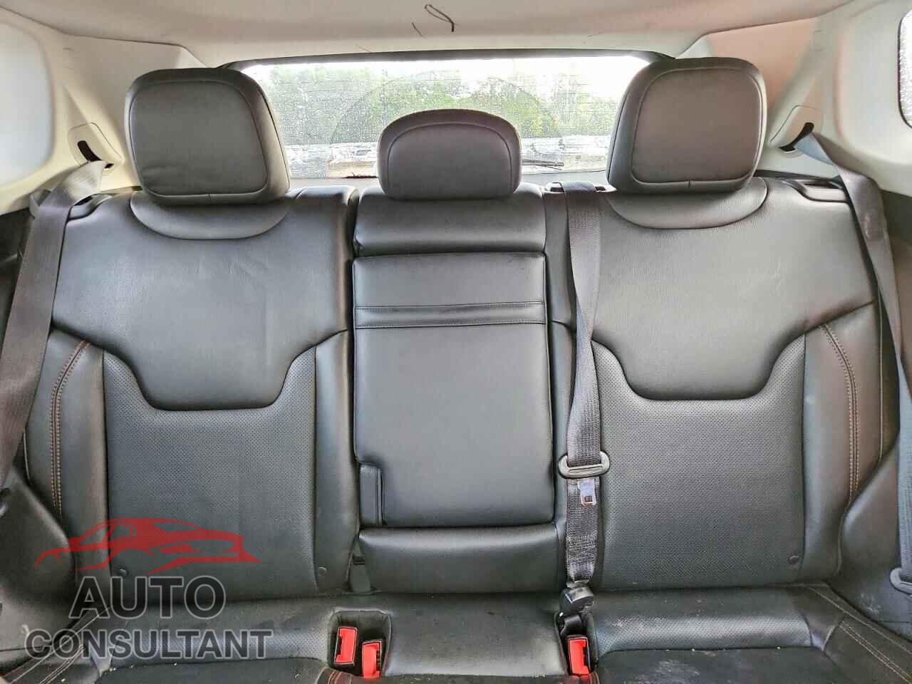 JEEP COMPASS 2018 - 3C4NJDCB4JT246108