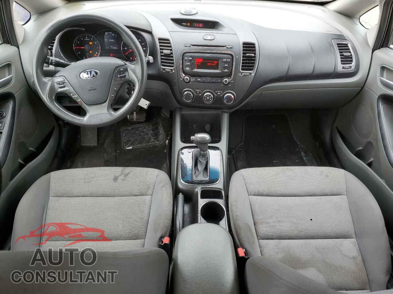 KIA FORTE 2017 - 3KPFK4A74HE088366