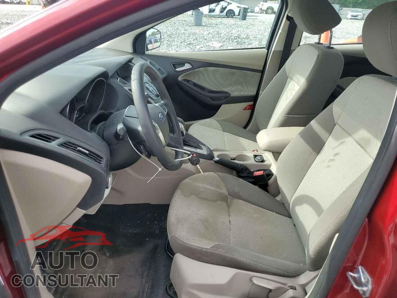 FORD FOCUS 2014 - 1FADP3F29EL403011