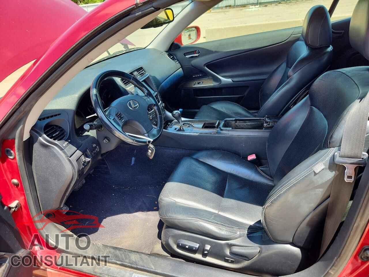 LEXUS IS 2010 - JTHFF2C29A2507517