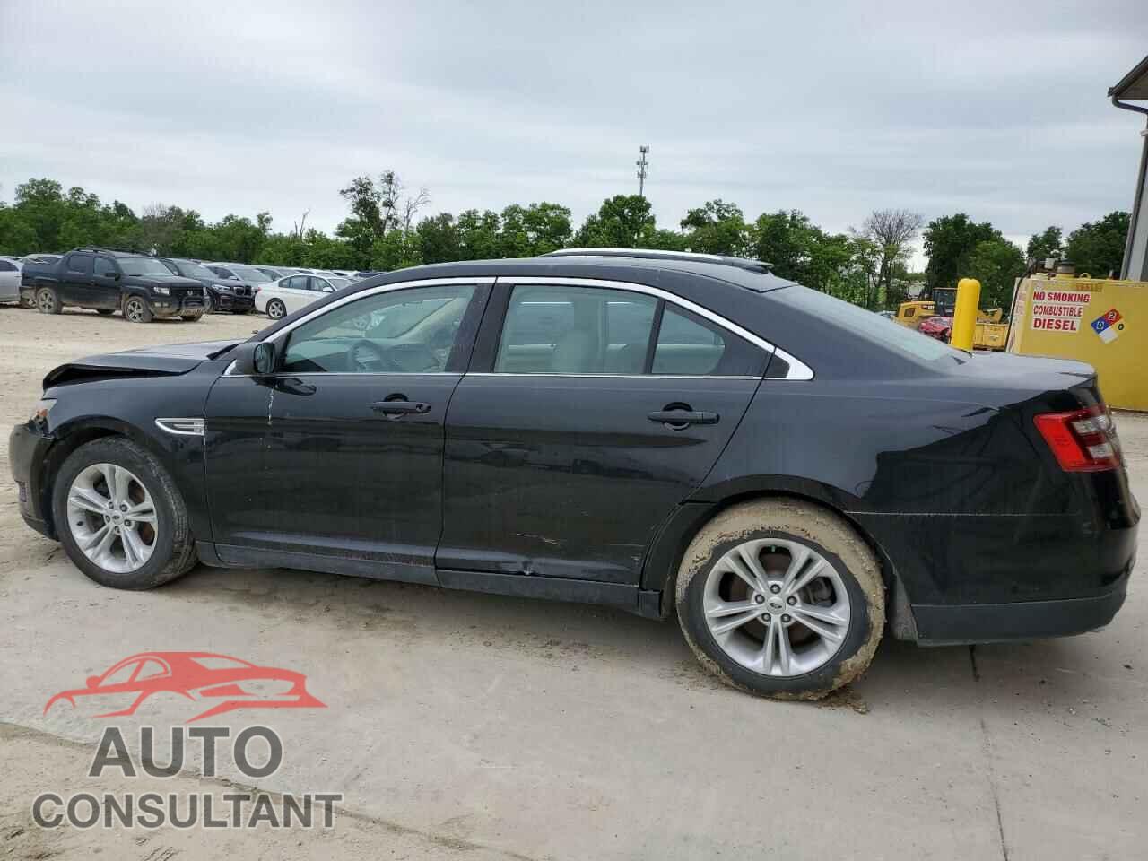 FORD TAURUS 2015 - 1FAHP2D86FG194498