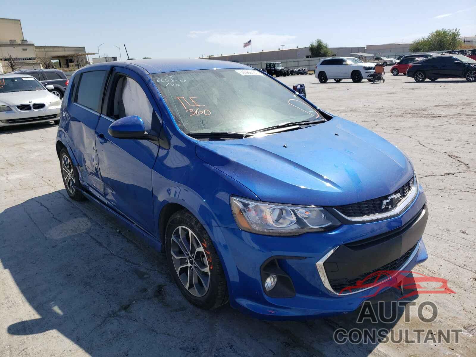 CHEVROLET SONIC 2020 - 1G1JD6SB7L4137789