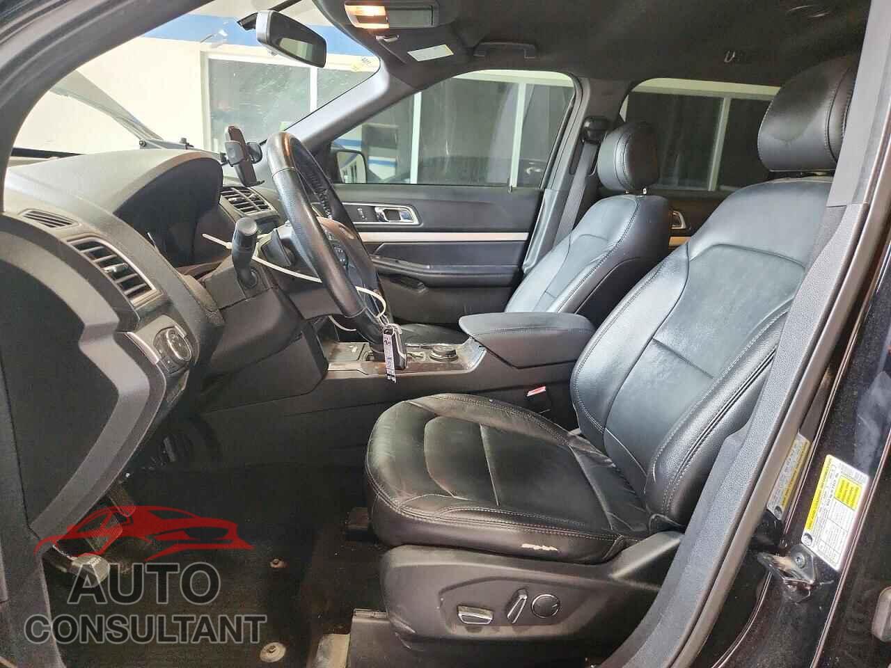 FORD EXPLORER 2017 - 1FM5K8D80HGC44406
