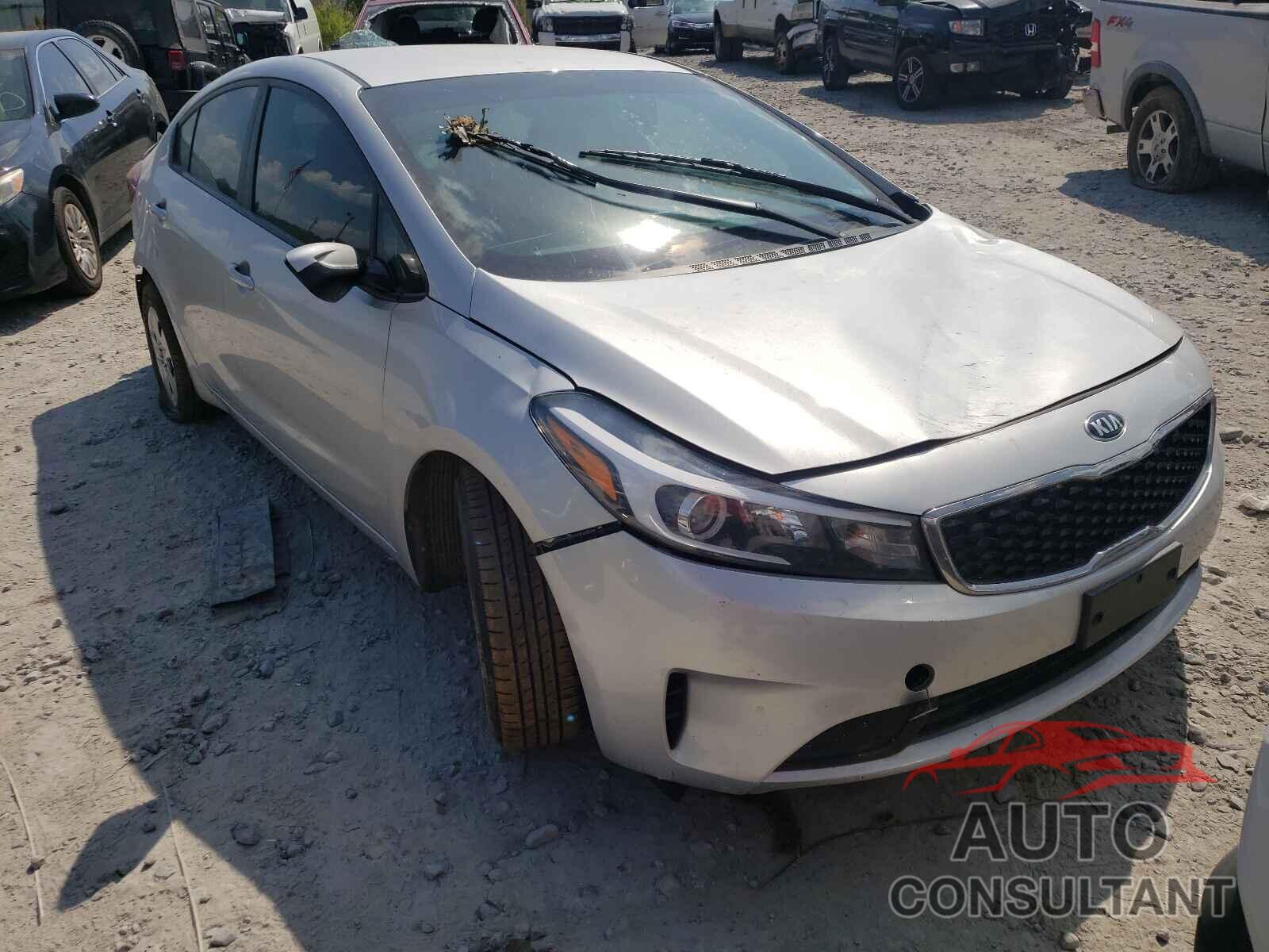 KIA FORTE 2018 - 3KPFL4A75JE249083