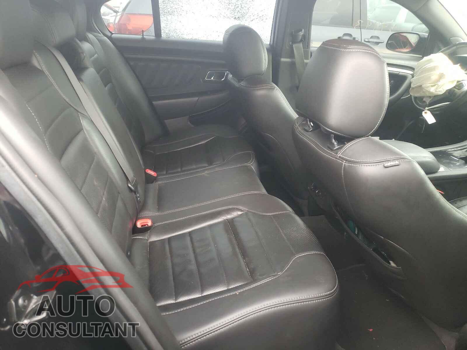 FORD TAURUS 2016 - 1FAHP2KT6GG135654