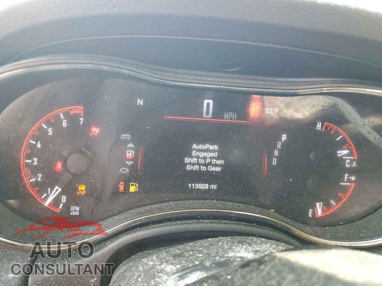 DODGE DURANGO 2018 - 1C4RDJDG1JC395363