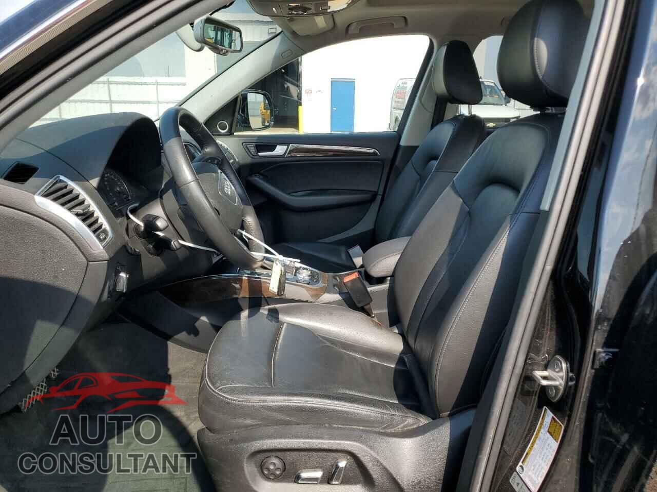 AUDI Q5 2014 - WA1LFAFP2EA077311