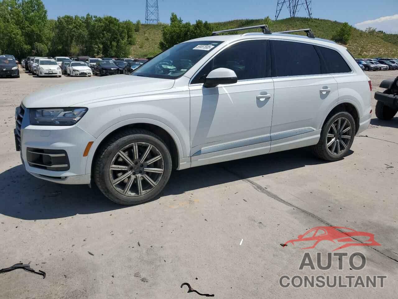 AUDI Q7 2018 - WA1VAAF77JD027827