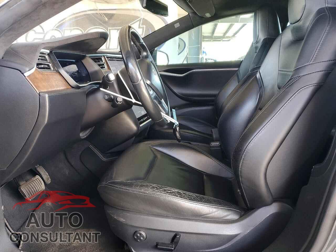 TESLA MODEL S 2016 - 5YJSA1E26GF143794