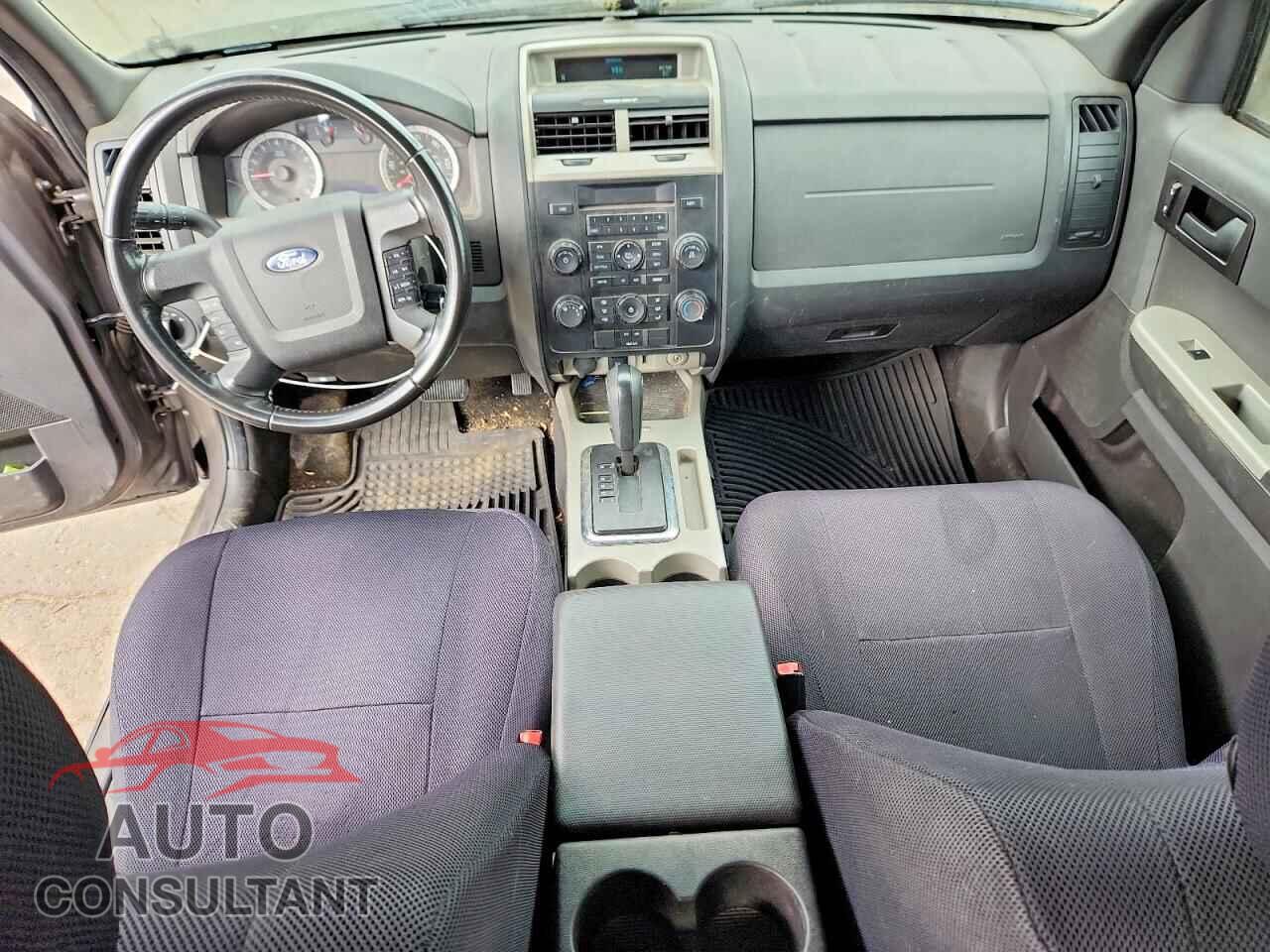 FORD ESCAPE 2011 - 1FMCU9D79BKB81969