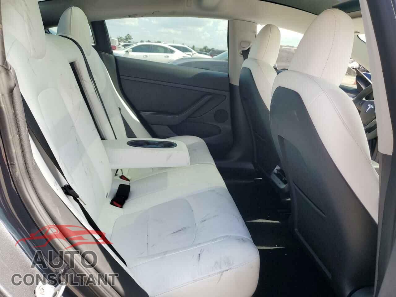 TESLA MODEL 3 2023 - 5YJ3E1EA3PF665914