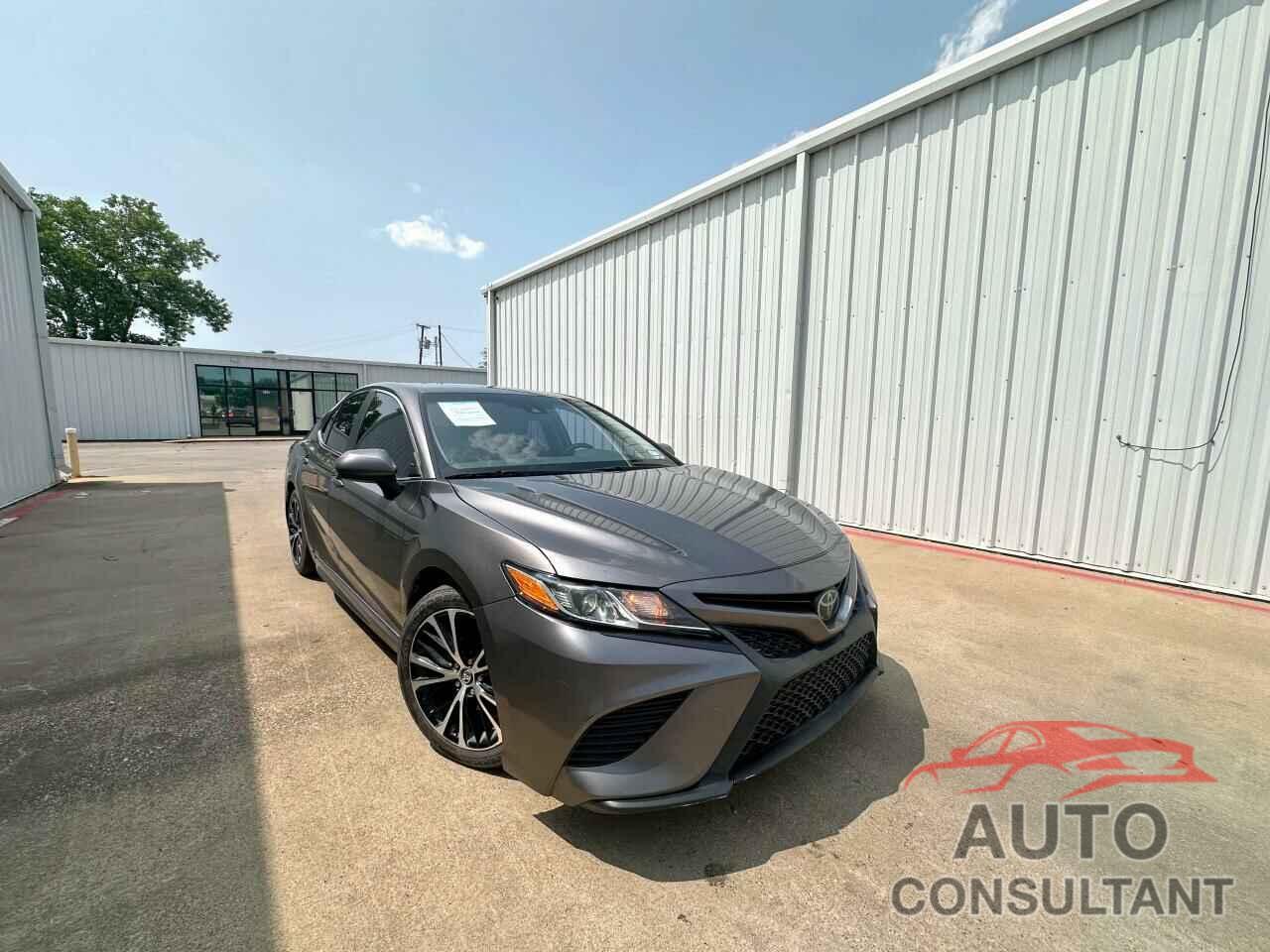 TOYOTA CAMRY 2020 - 4T1G11AK4LU910602
