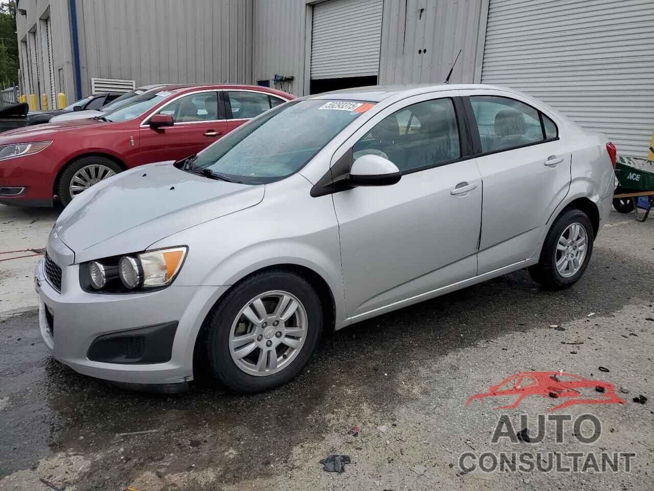 CHEVROLET SONIC 2012 - 1G1JA5SH0C4219399