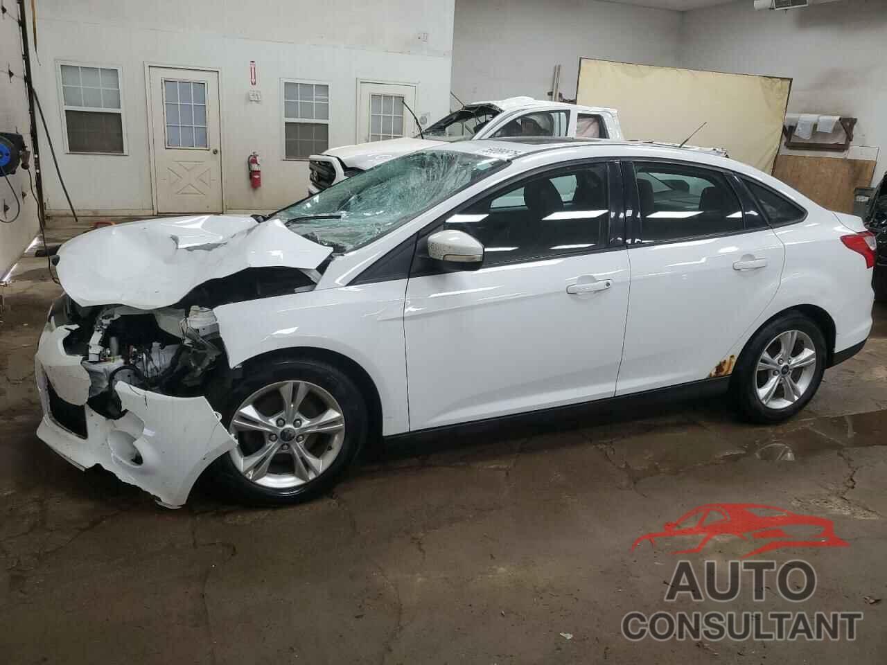 FORD FOCUS 2014 - 1FADP3F24EL318030