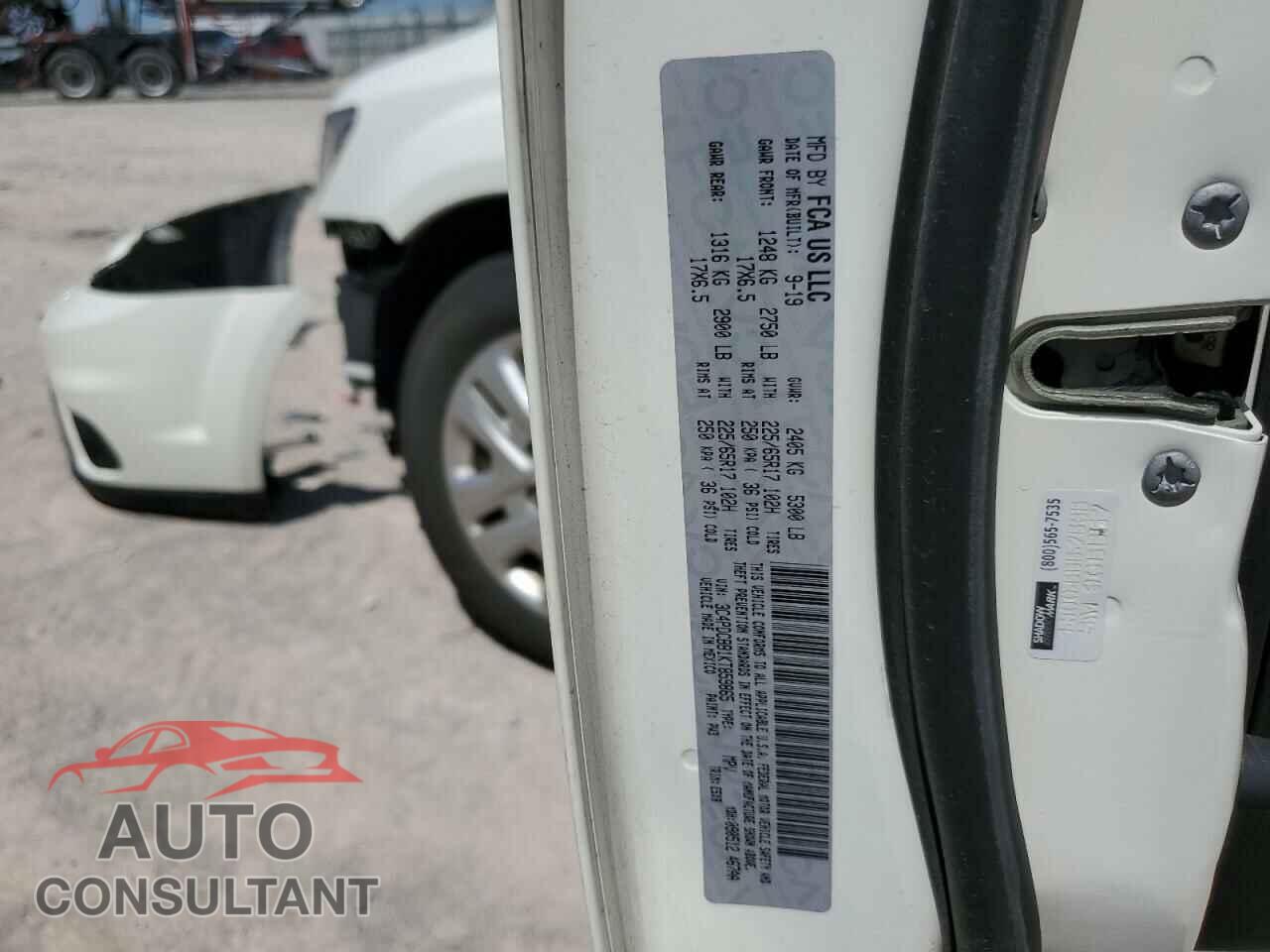 DODGE JOURNEY 2019 - 3C4PDCBB1KT859865