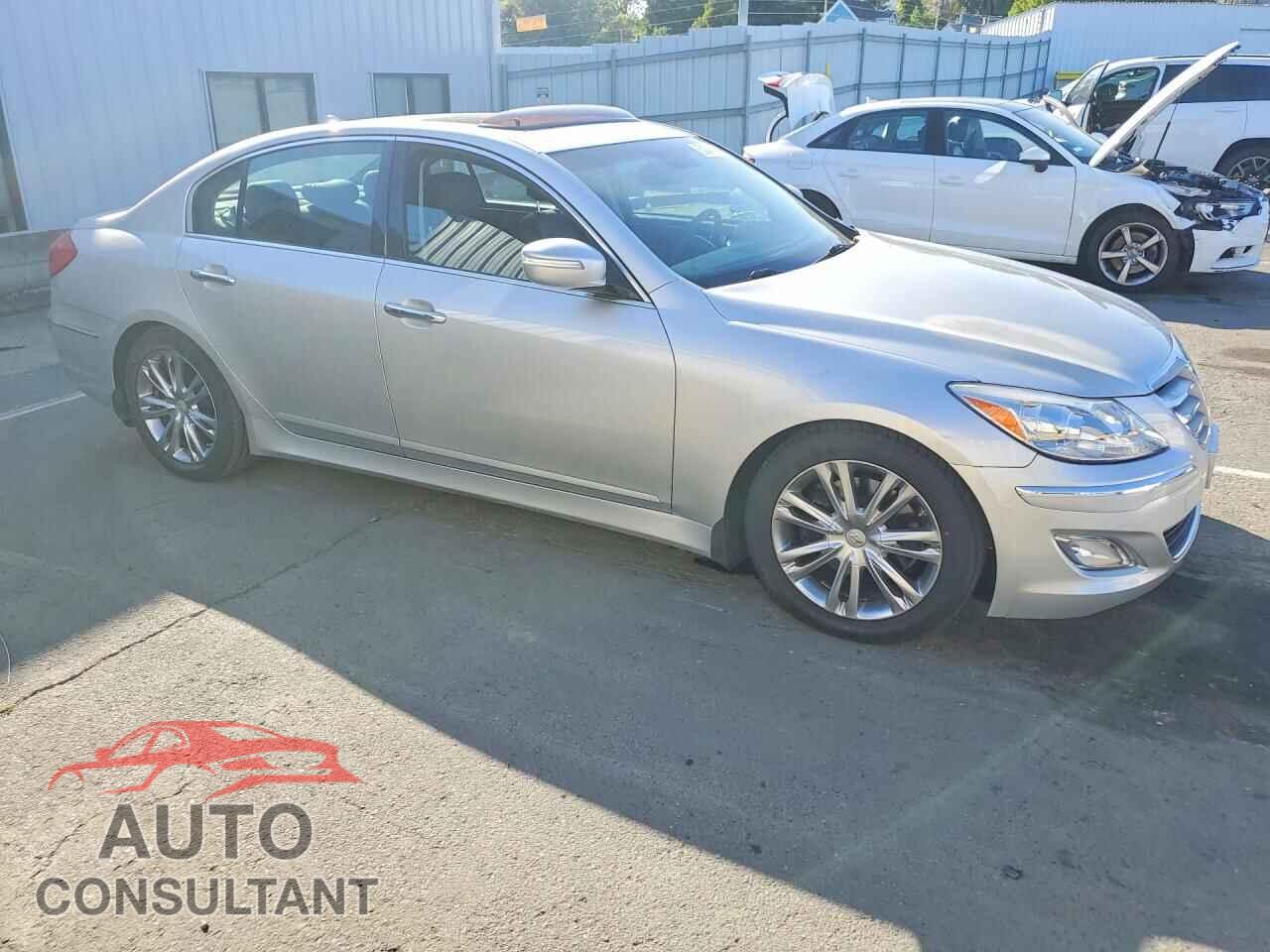 HYUNDAI GENESIS 2012 - KMHGC4DDXCU190232