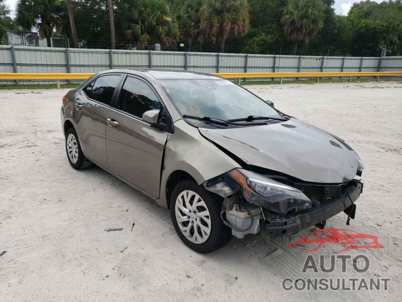TOYOTA COROLLA 2018 - 5YFBURHE4JP747349
