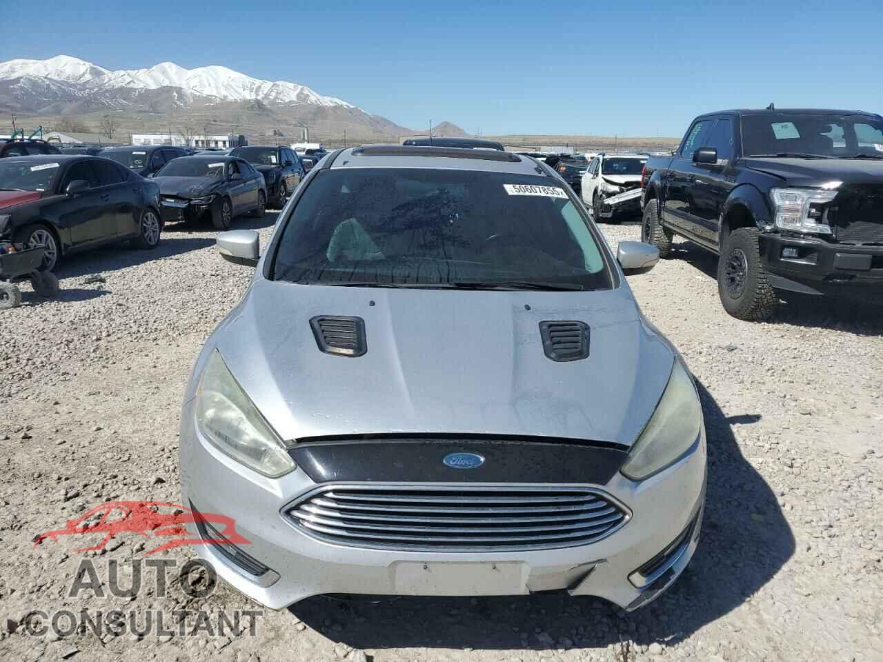 FORD FOCUS 2017 - 1FADP3N2XHL287260